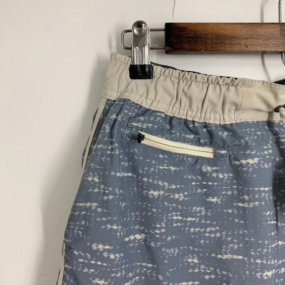 Vuori Men's Banks 6 Inch Elastic Waist Drawstring Print‎ Shorts Size S - Picture 3 of 10